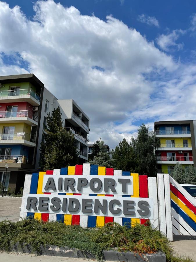 Bucharest Airport Henri Coanda & Therme-Self Check-In Отопени Екстериор снимка